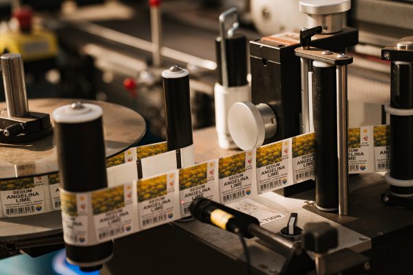 NEW LINEBOSS LABEL APPLICATOR NEW LINEBOSS LABEL APPLICATOR